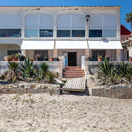 Beachfront Bliss: Apartamento A Pie De Playa Аликанте Экстерьер фото