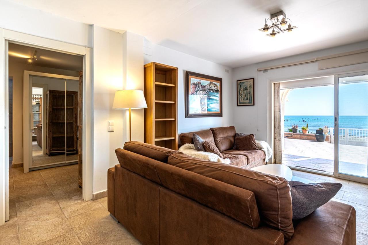 Beachfront Bliss: Apartamento A Pie De Playa Аликанте Экстерьер фото